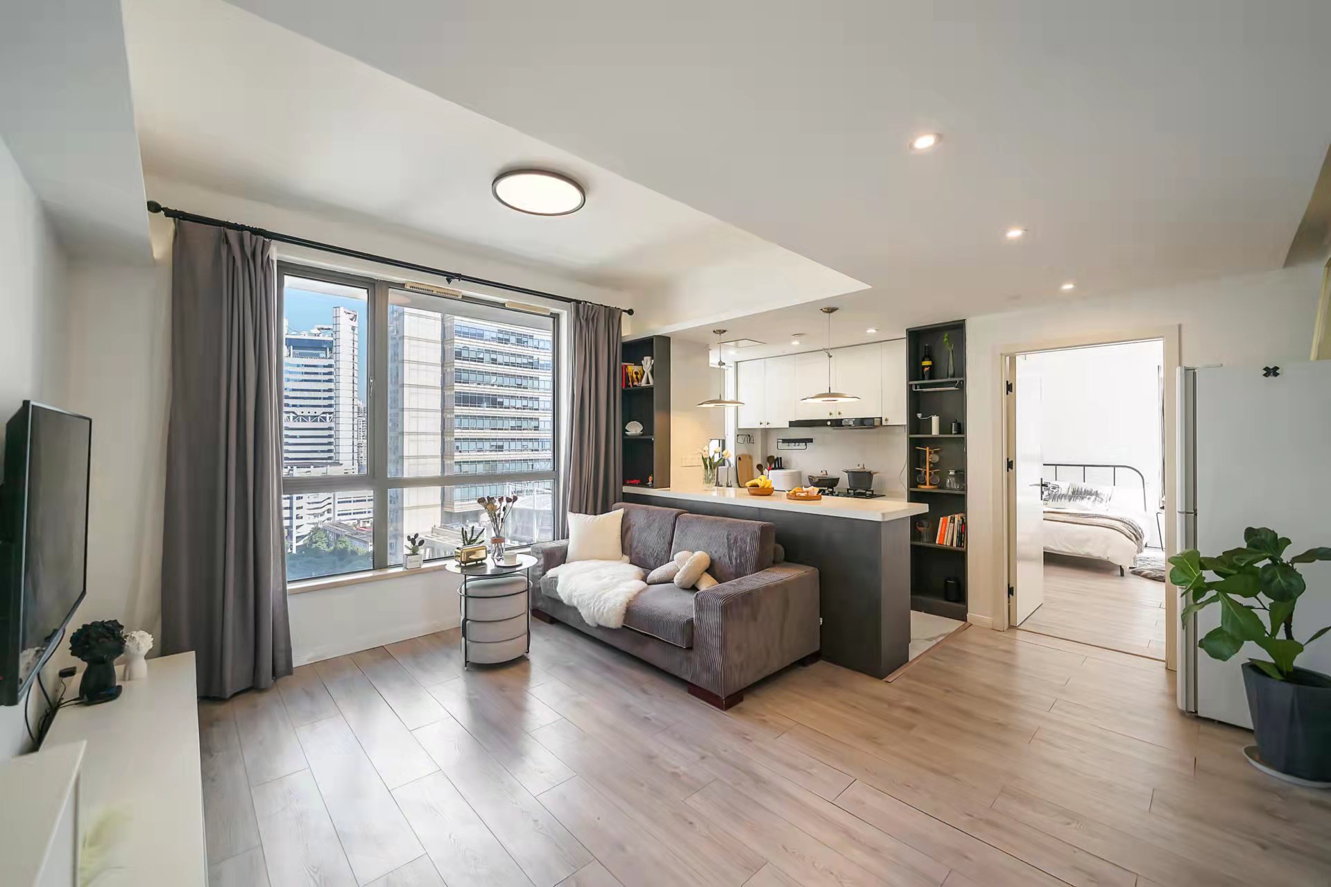 1br，16k，west nanjing rd（line2/12/13）