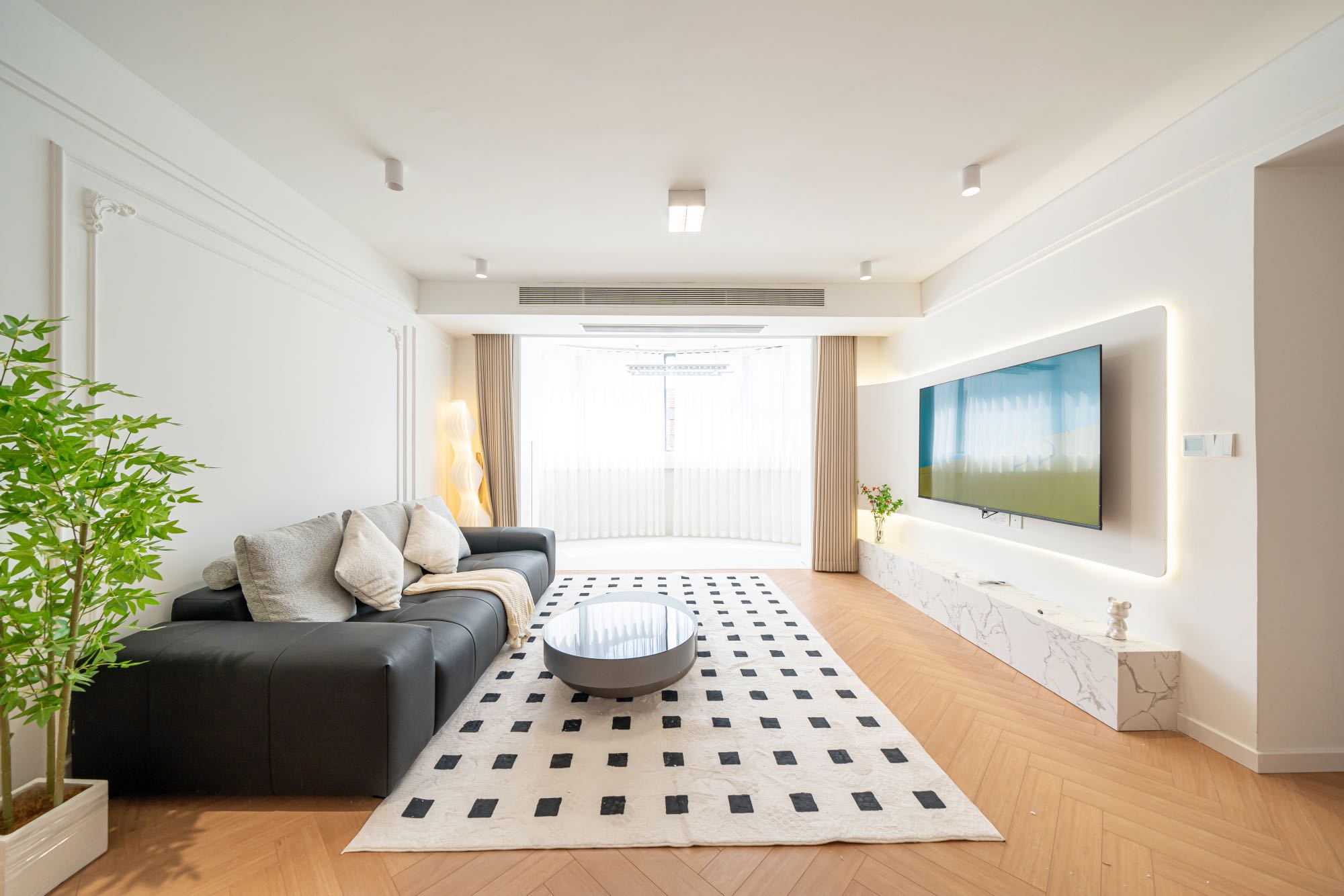 2br 2ba，21k，jing’an temple（line2/7)