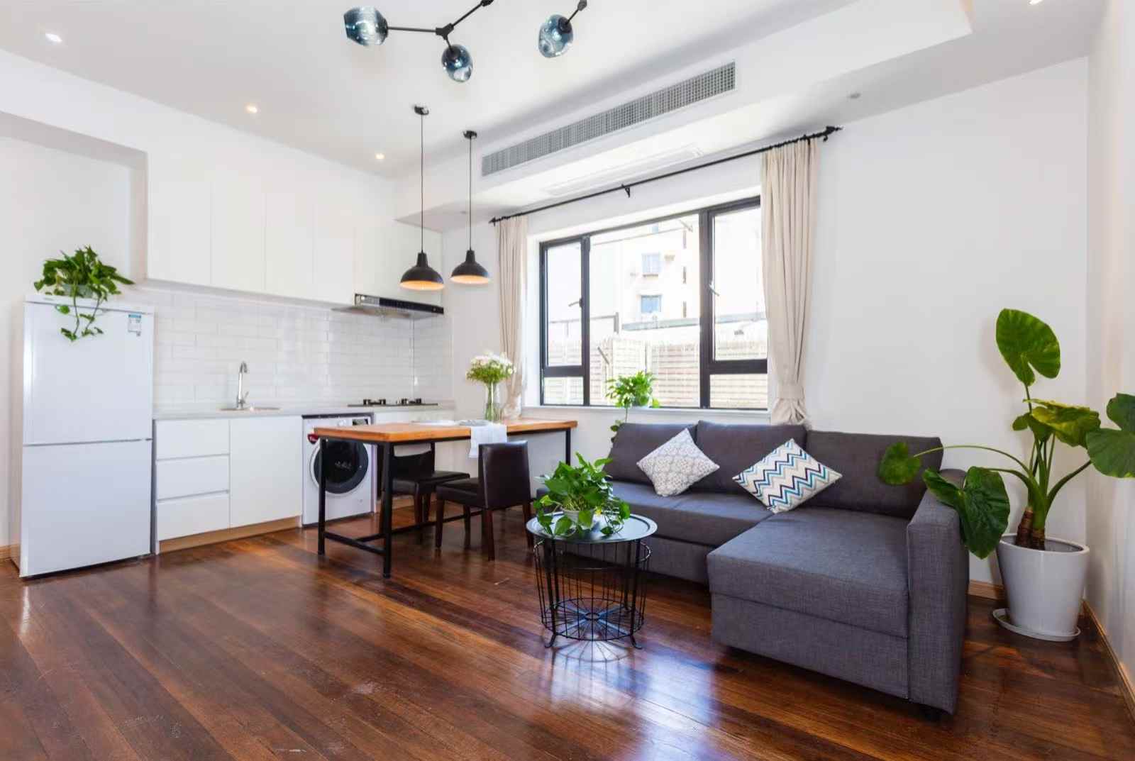 1br，8.2k，hengshan rd（line1）