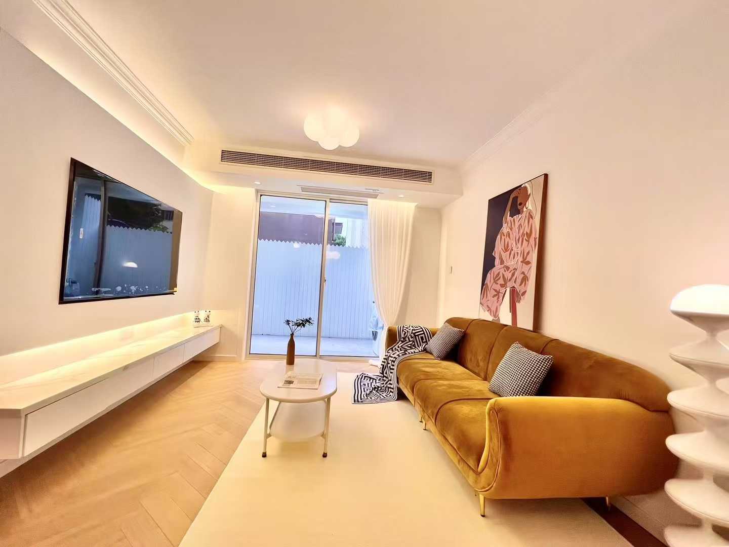 1br，12.5k，changping rd（line7）