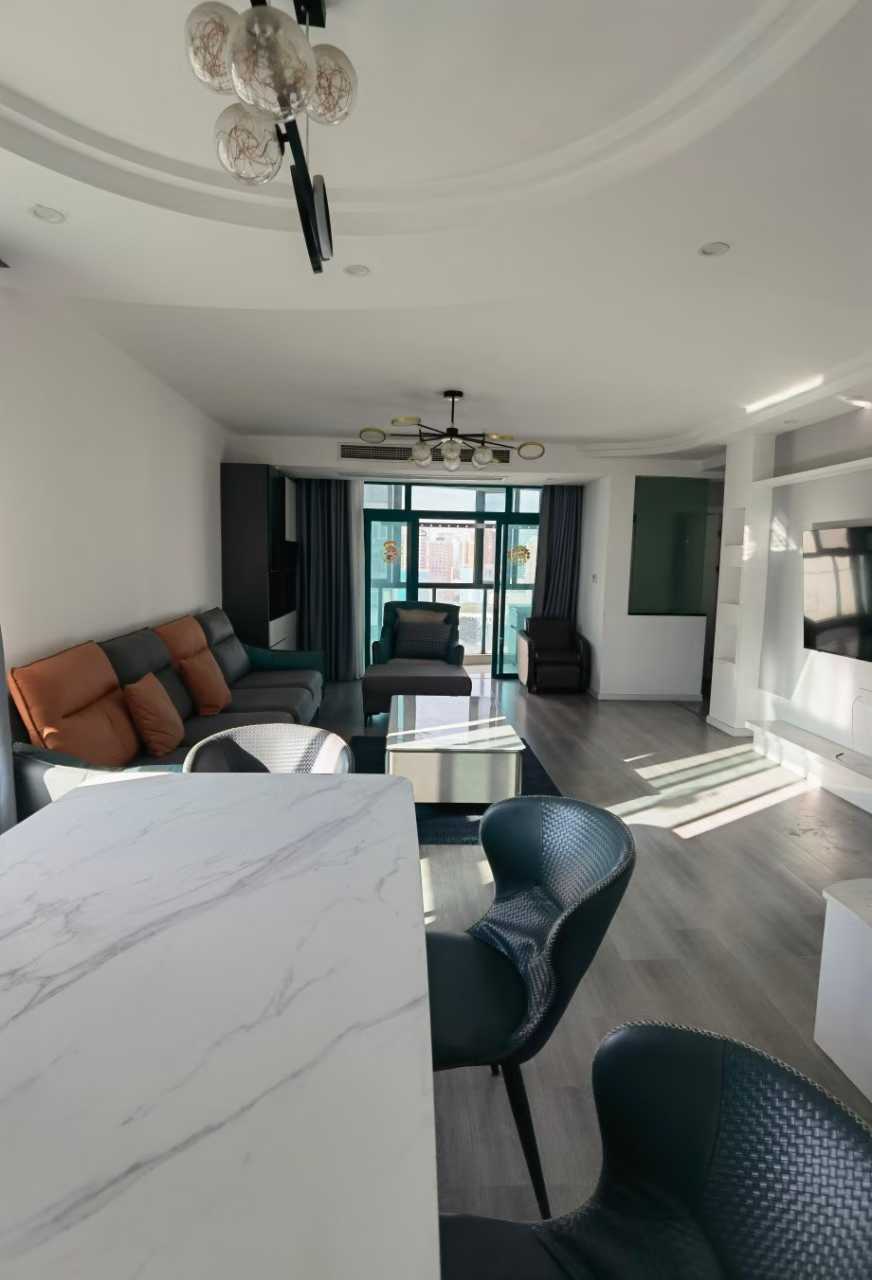 3br 2ba，19k，wuding rd（line14）