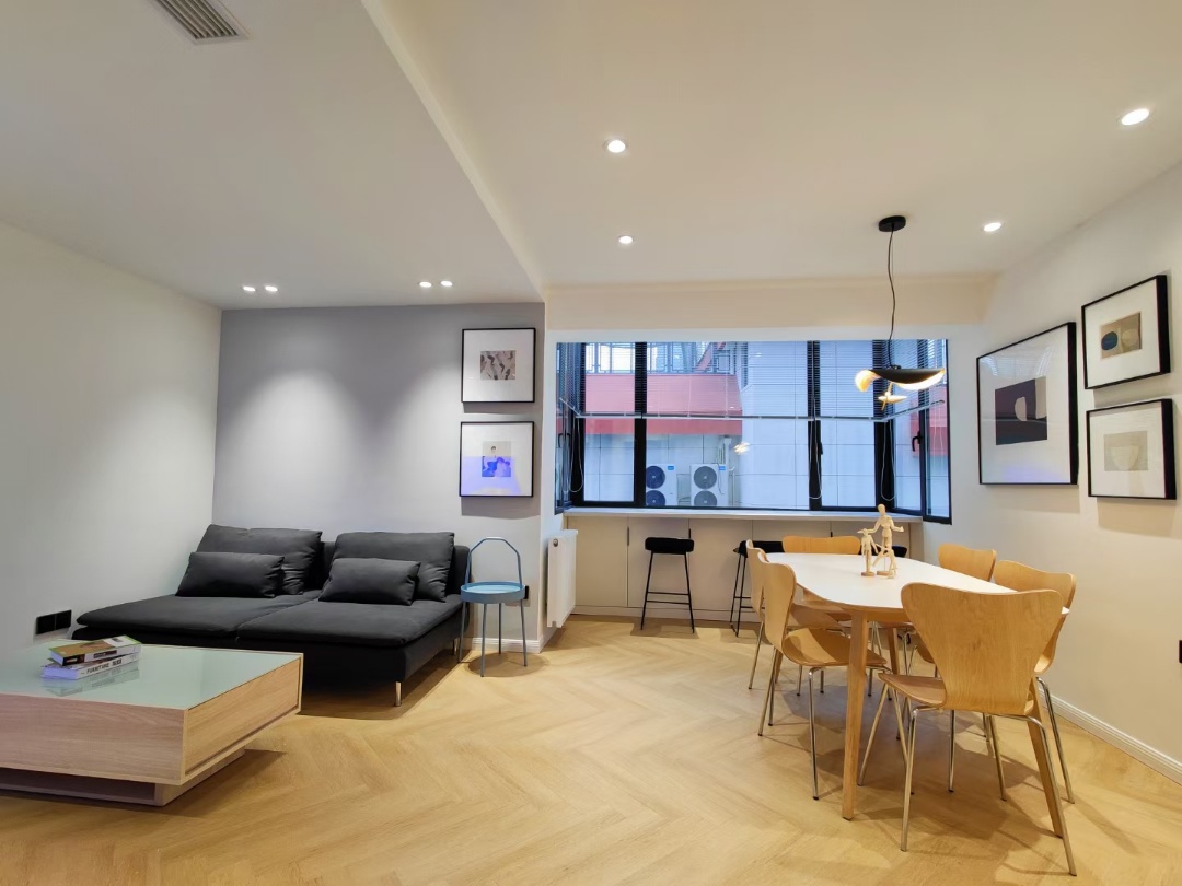 1br，13k，west nanjing rd（line2/12/13）