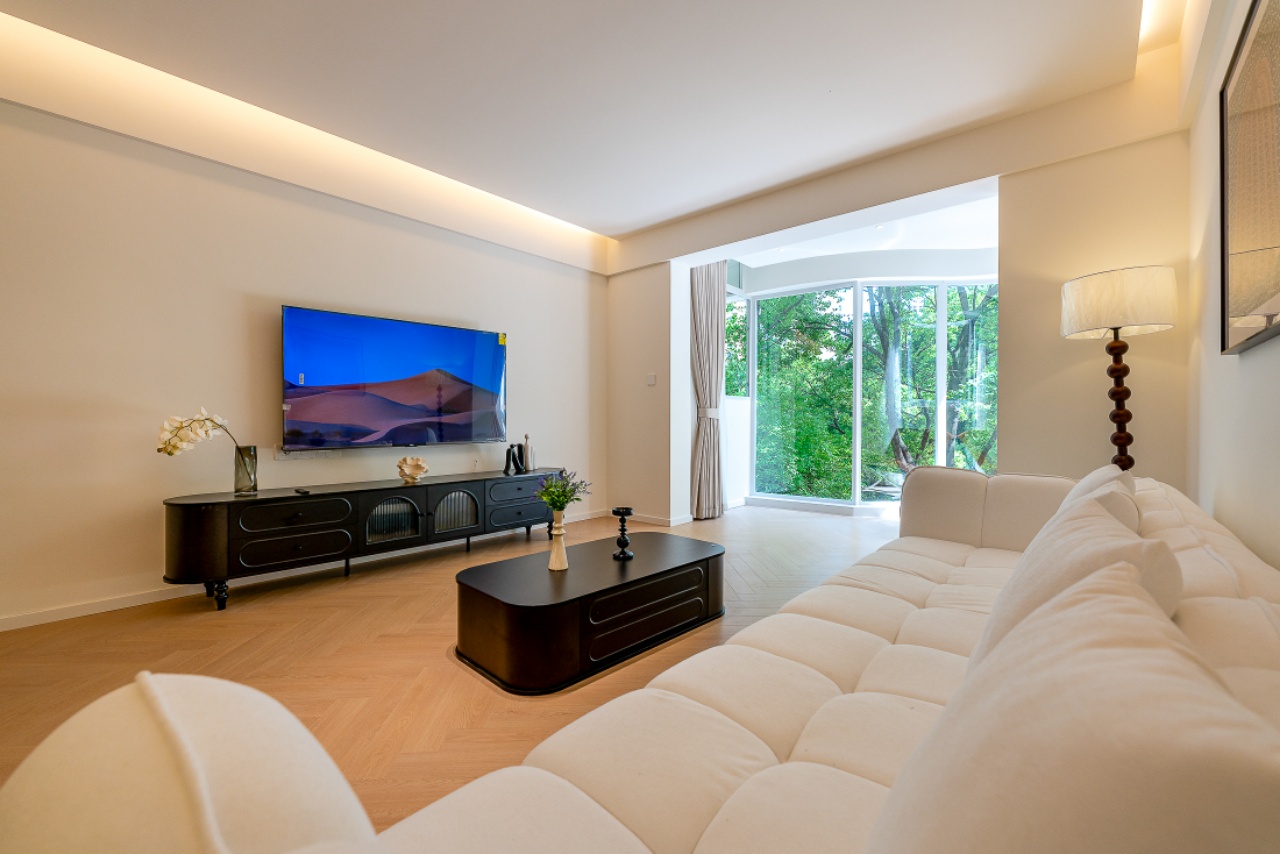 2br 2ba，23k，weining rd（line2）