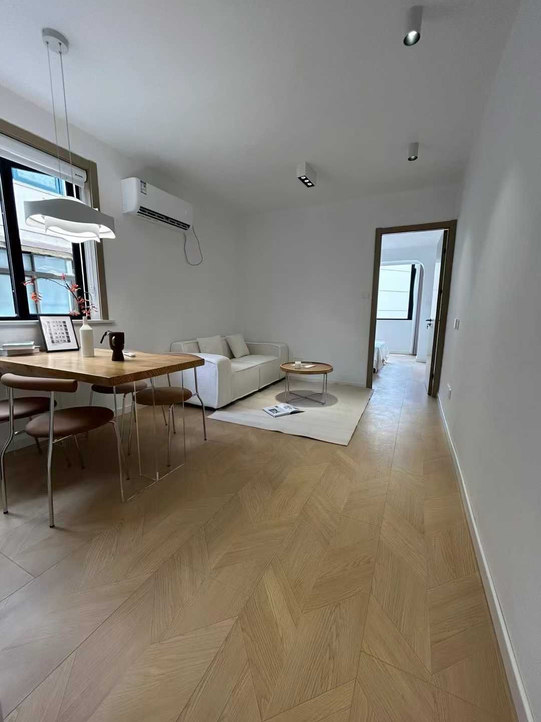 1br，8k，jiangsu rd（line2/11）